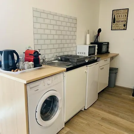 Charmant Studio Neuf Proche Plage 300m A Pied Apartment Saint-Raphael (Var)